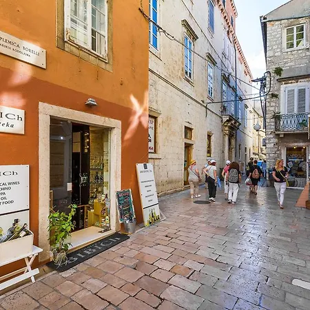 Dezign Superior & Задар