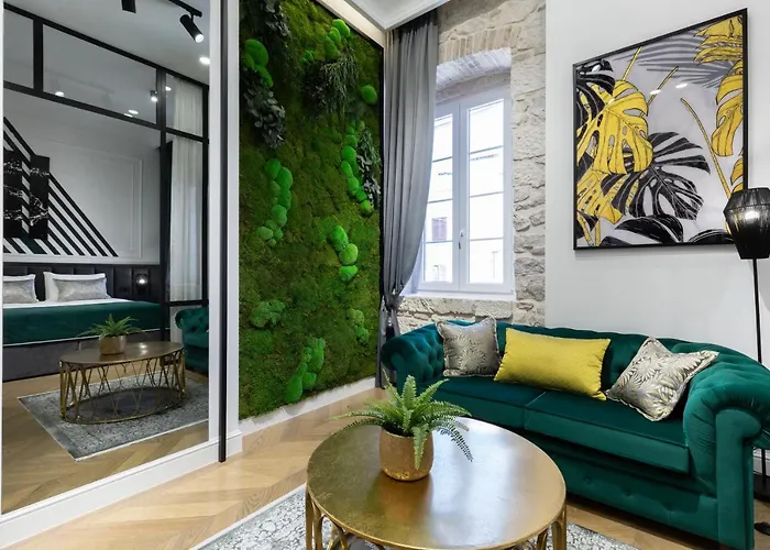 Dezign Superior & ザダル