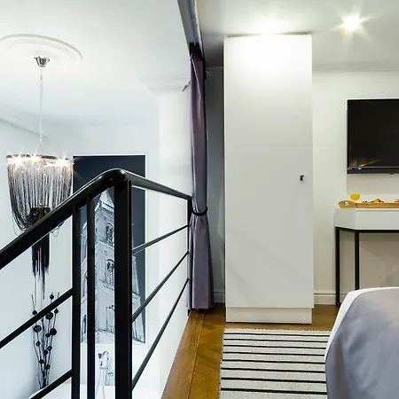 Dezign Superior & Pensjonat 4*