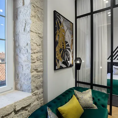 Dezign Superior & Pensjonat Zadar