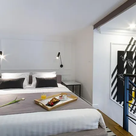 Pensjonat Dezign Superior & 4*