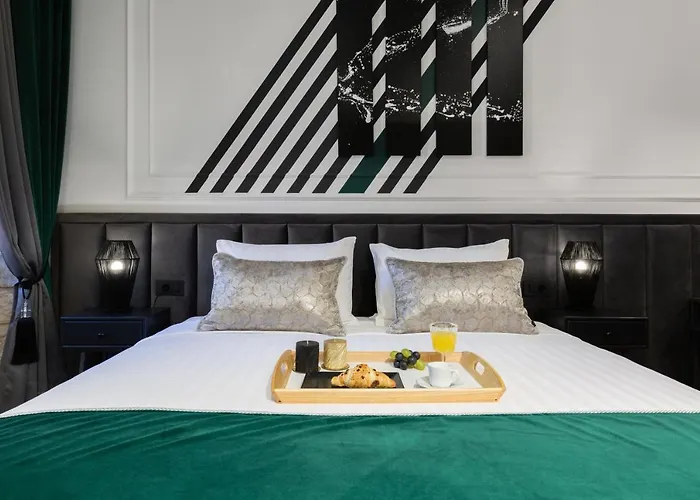 Dezign Superior & ゲストハウス