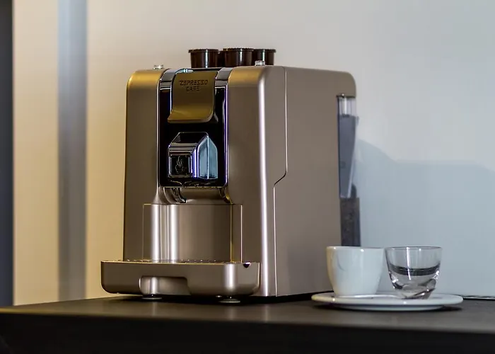 ゲストハウス Dezign Superior & 4*